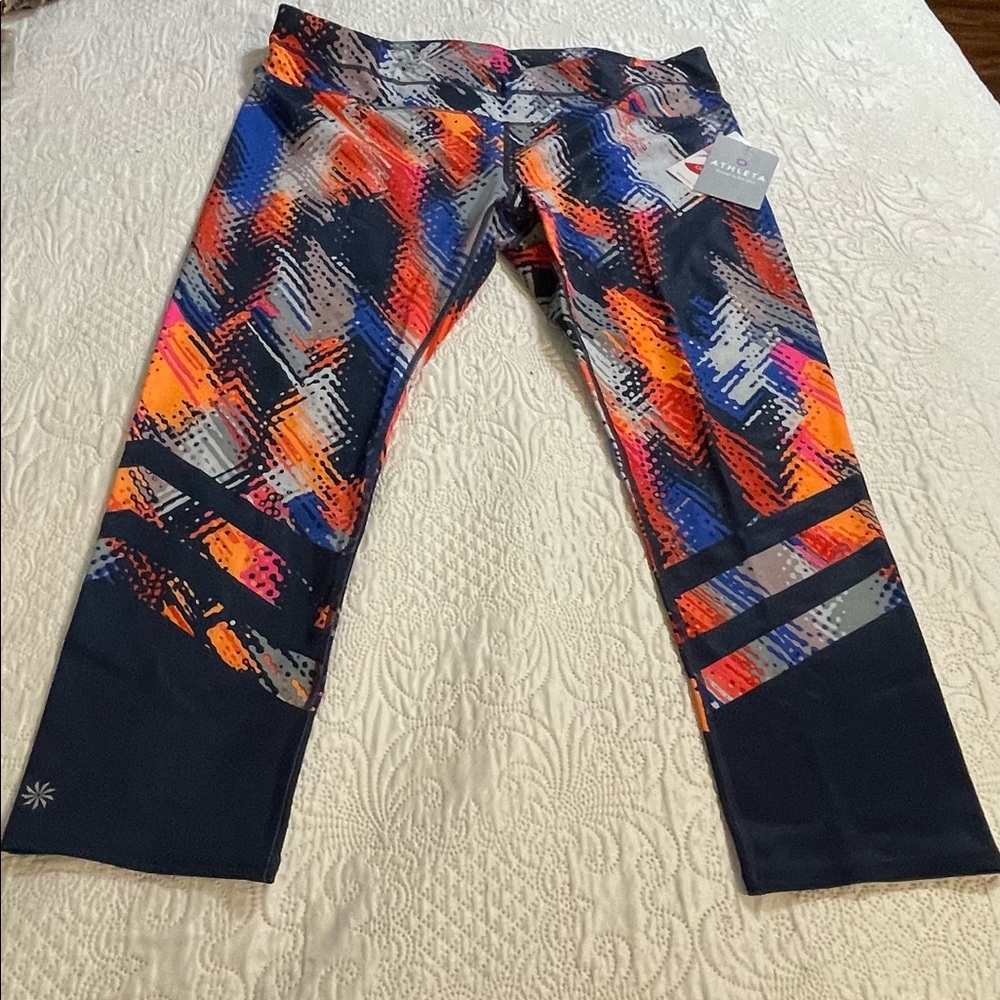 Athleta Lava Sonar Capri pants XLT